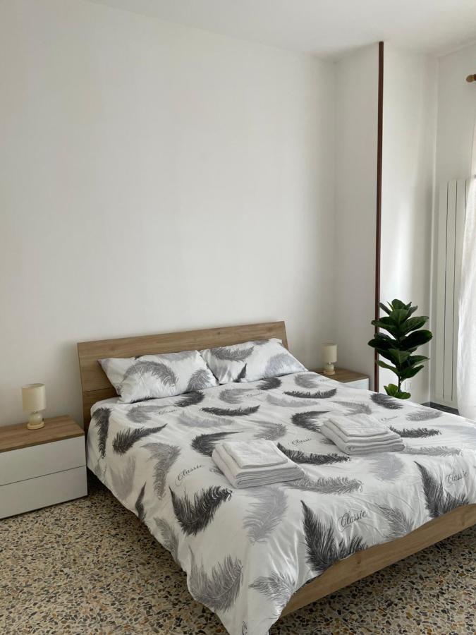A Due Passi Dal Castello - Appartamento Con Vista Bracciano  Εξωτερικό φωτογραφία